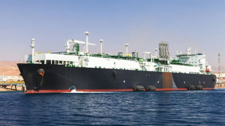 BP pauses all Red Sea shipments after Houthi attacks