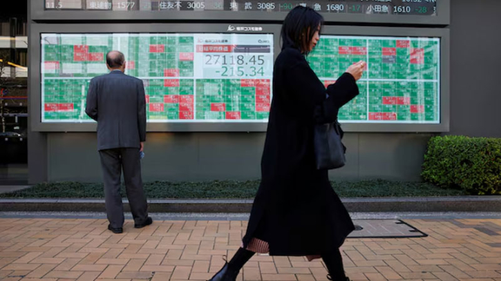 Asian stocks wobble as investors wary before US inflation data