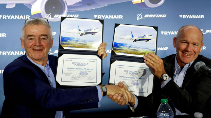 Ryanair signs $40bn 'landmark' deal for 300 Boeing aircraft