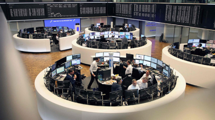 European stock markets rise at open