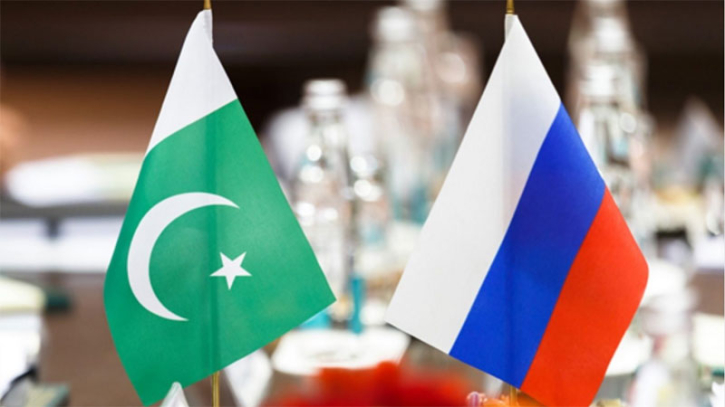 Pakistan, Russia ink historic trade deal