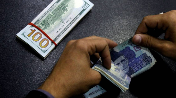 Pakistani rupee plunges 2.6% amid dollar shortages