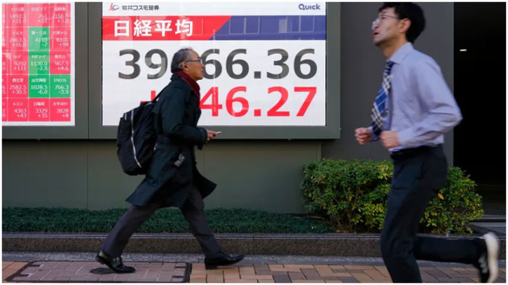 Asian stocks climb despite US-China tariffs