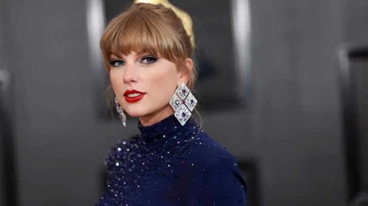 Taylor Swift joins billionaire list, Arnault on the top