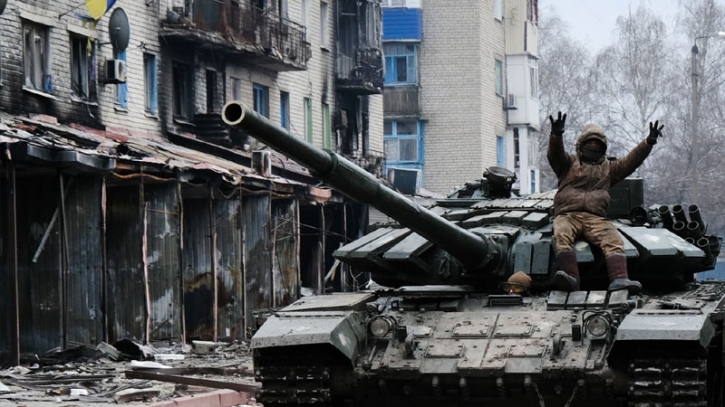 Russian forces advance further in Ukraine's Zaporizhia